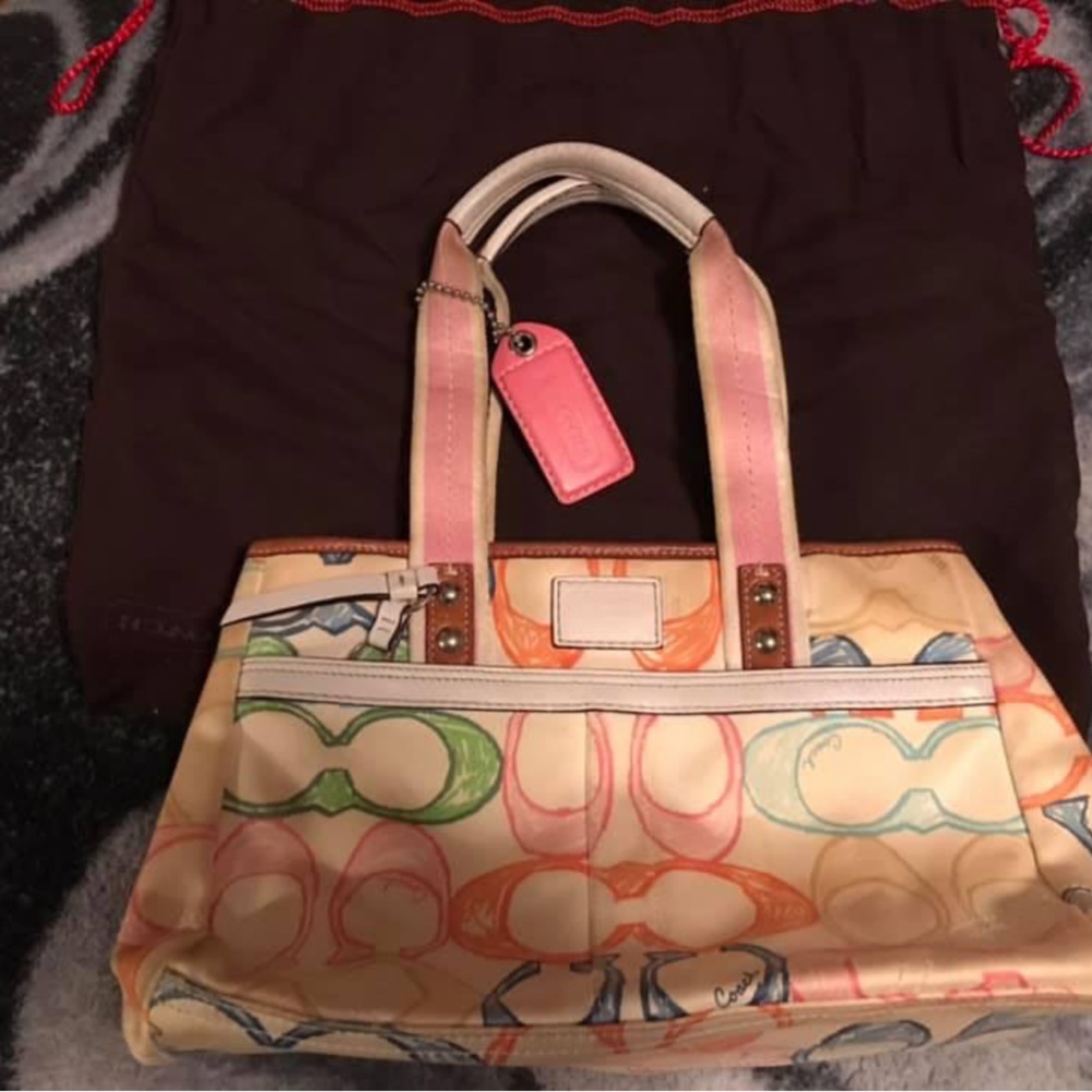 Brand new coach purse never used